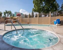 Fontana Hotel Екстериор снимка
