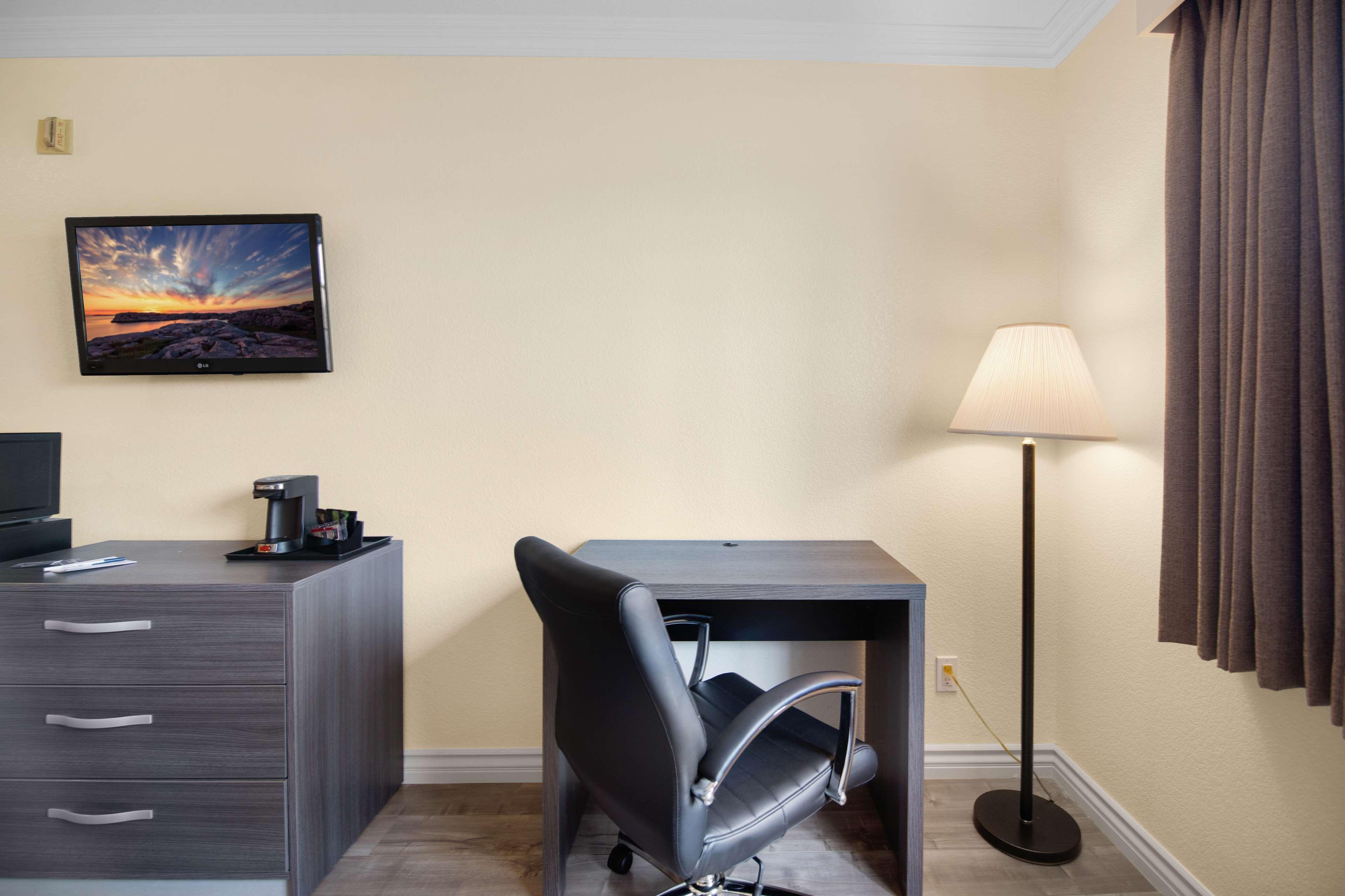 Fontana Hotel Екстериор снимка